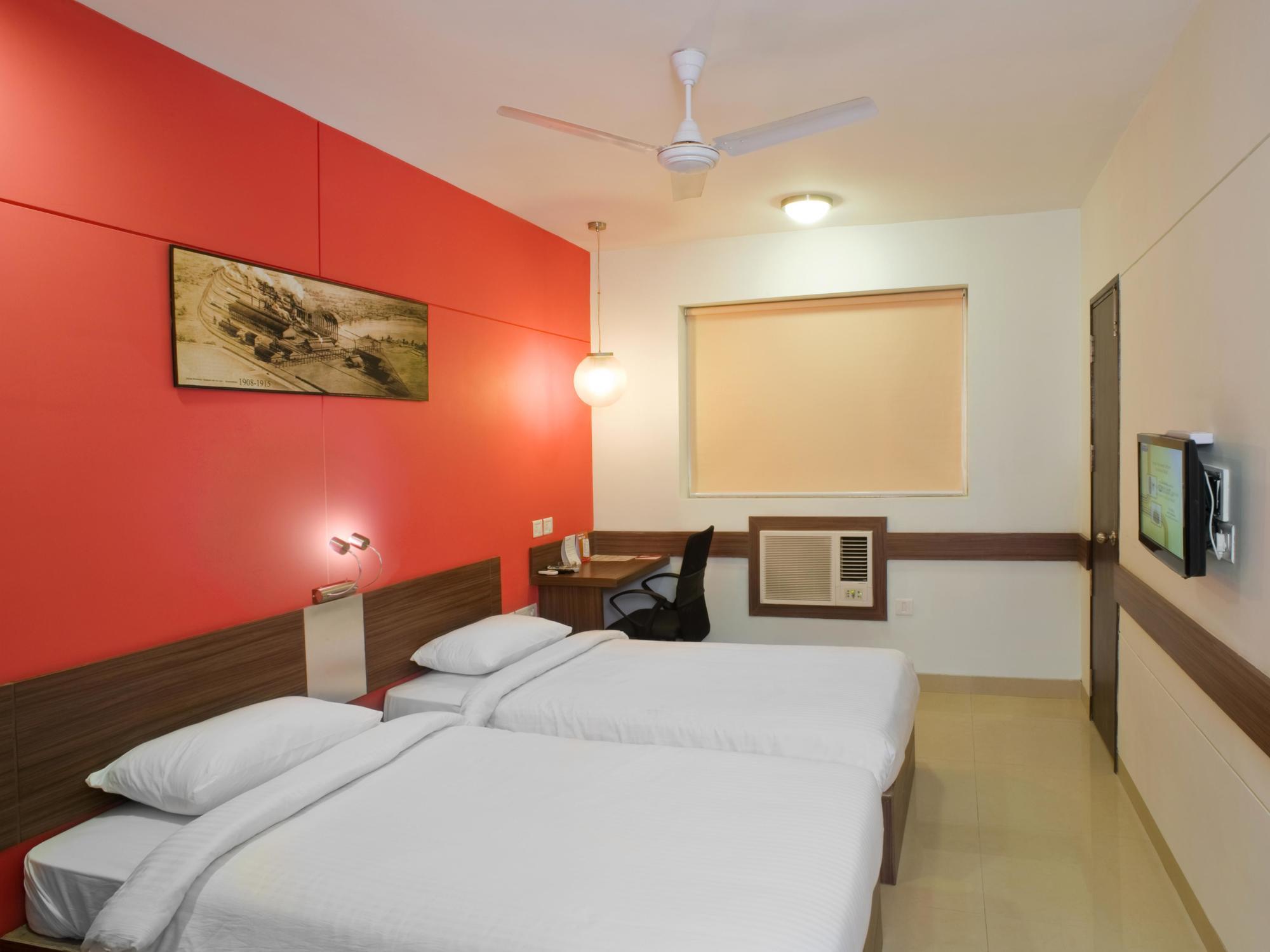 Chennai Hotel Exterior photo